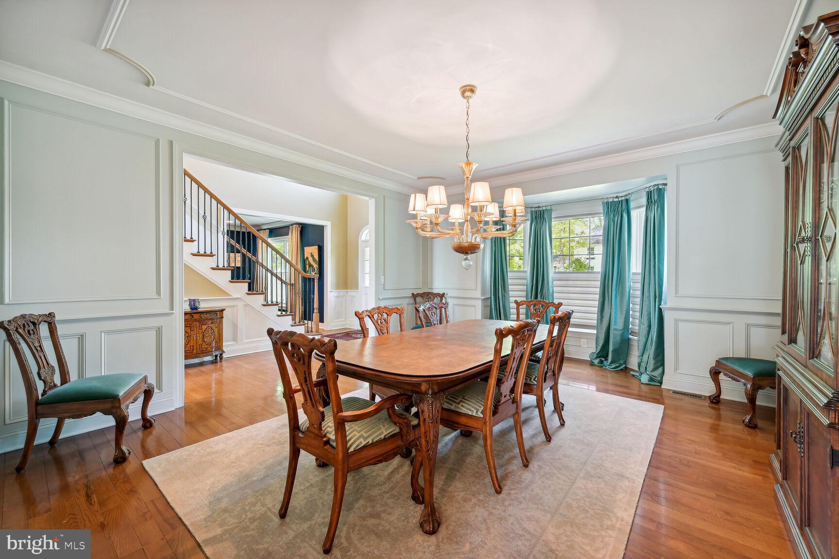 675 Deerpath Lane Yardley, PA 19067 - Photo 13 of 55 Dining room