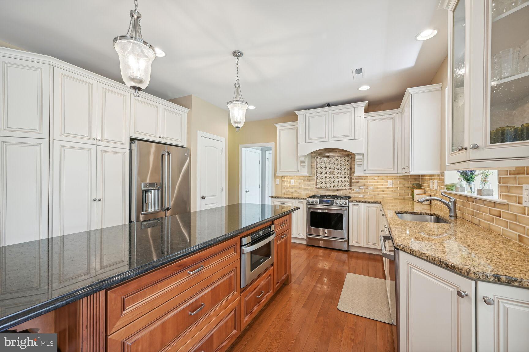 675 Deerpath Lane Yardley, PA 19067 - Photo 19 of 55 Kitchen