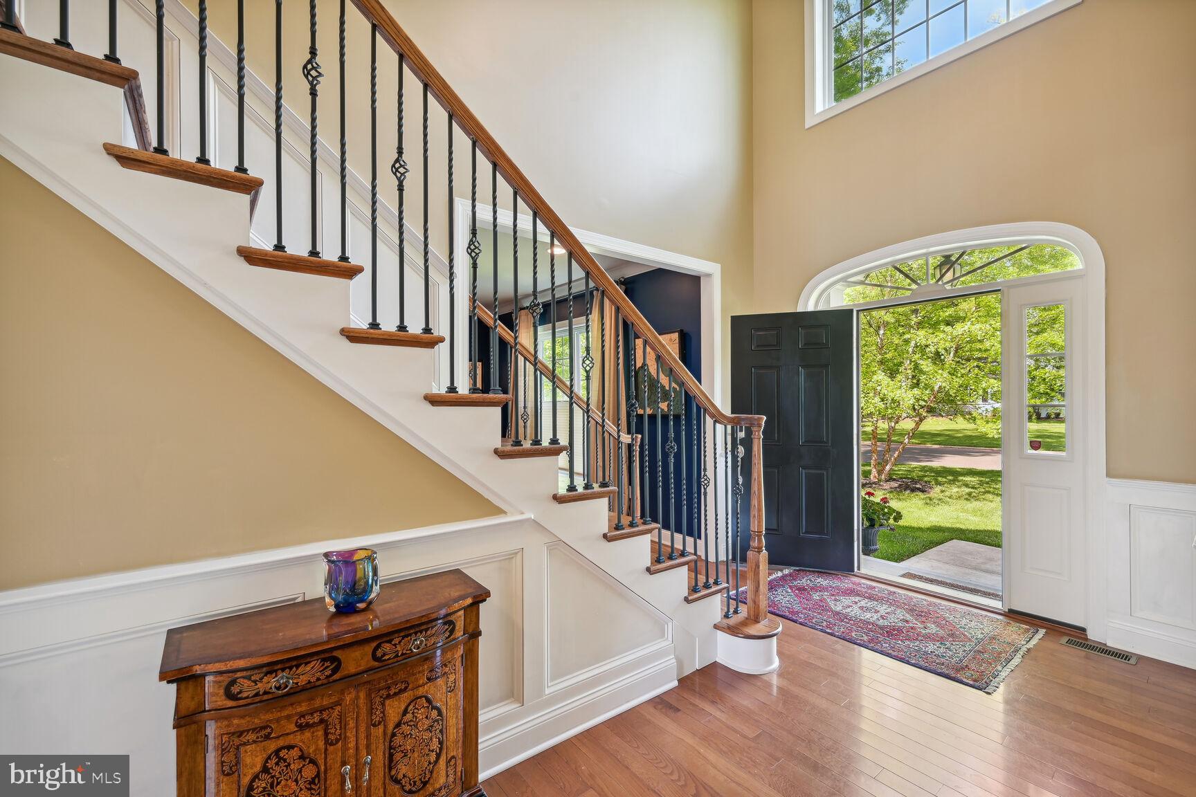 675 Deerpath Lane Yardley, PA 19067 - Photo 7 of 55 Foyer
