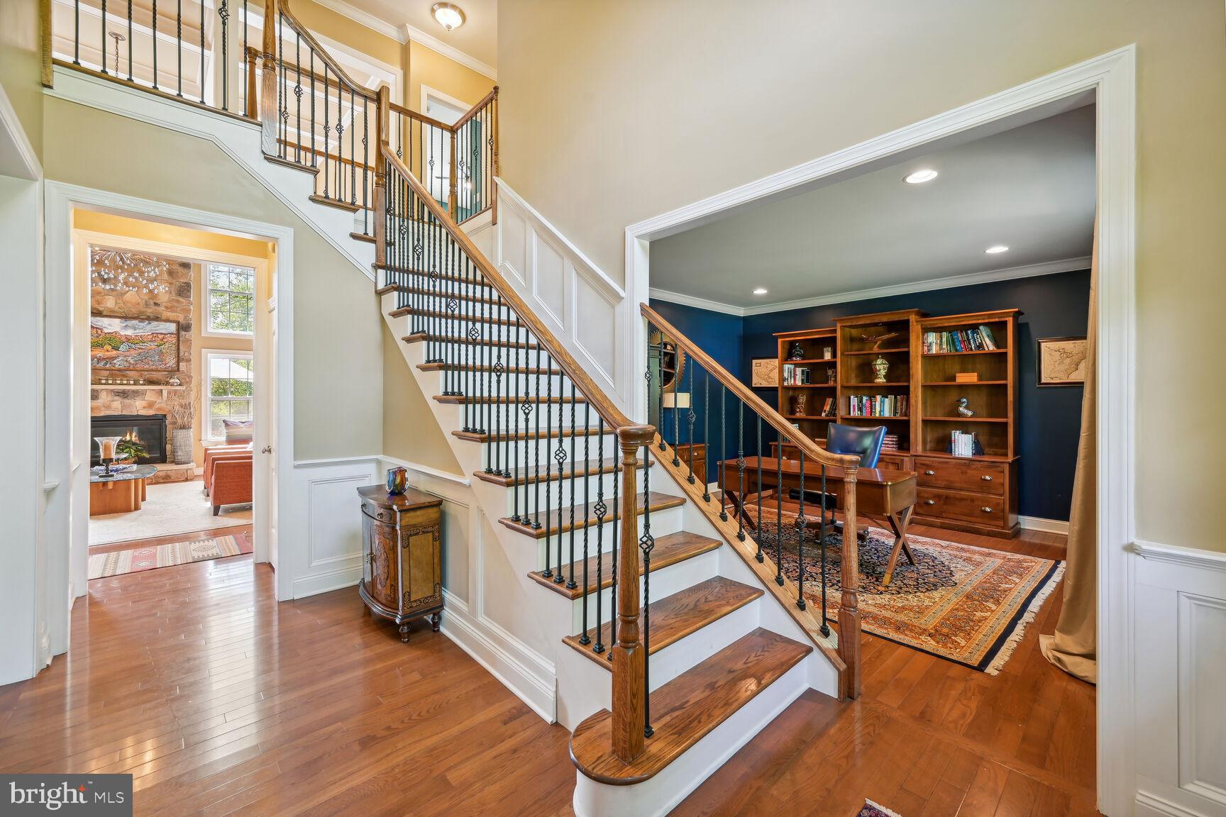 675 Deerpath Lane Yardley, PA 19067 - Photo 8 of 55 Foyer