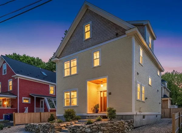 $2,499,000 | 57 Sherburne Avenue, Portsmouth, NH 03801