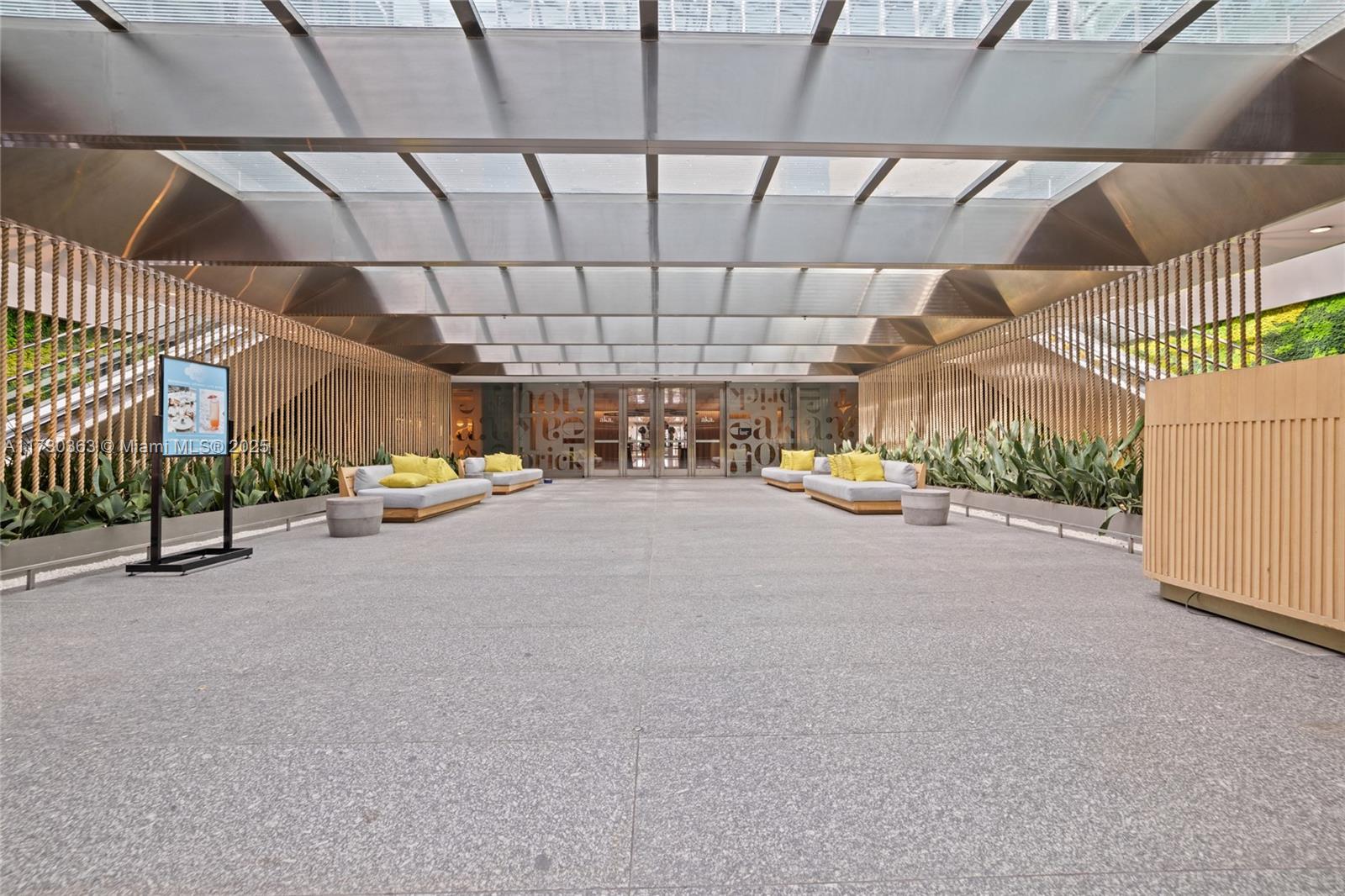 Brickell Miami, FL 33131 - Photo 2 of 19 a big room with lots of traffic signal lights