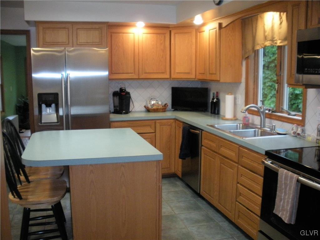 5702 Coplay Road Whitehall, PA 18052 - Photo 24 of 34 Gallery Image 24