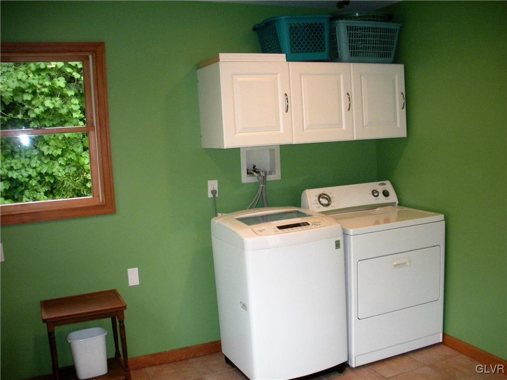 5702 Coplay Road Whitehall, PA 18052 - Photo 31 of 34 Gallery Image 31