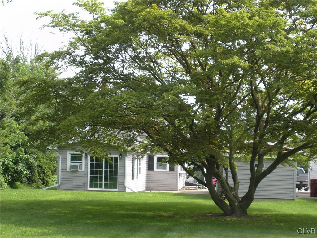 5702 Coplay Road Whitehall, PA 18052 - Photo 9 of 34 Gallery Image 9