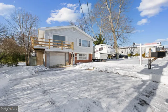 $355,000 | 6424 Woodburn Avenue, Elkridge, MD 21075