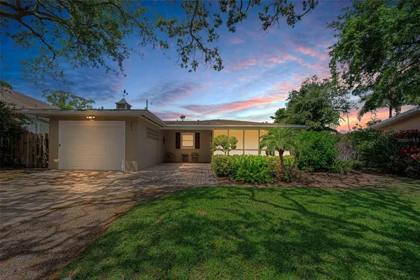 $4,500 | 253 Park Circle South, Dunedin, FL 34698