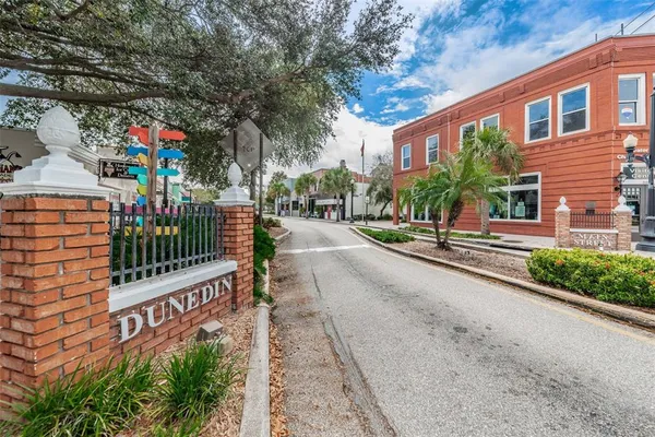 $4,500 | 253 Park Circle South, Dunedin, FL 34698