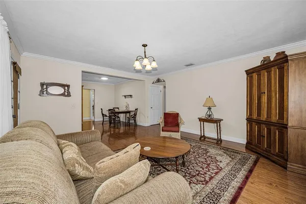 $4,500 | 253 Park Circle South, Dunedin, FL 34698
