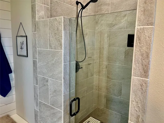 $655,000 | 6515 Prihoda Road, Fayetteville, TX 78940