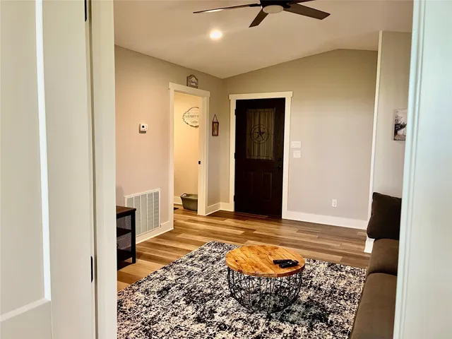 $655,000 | 6515 Prihoda Road, Fayetteville, TX 78940