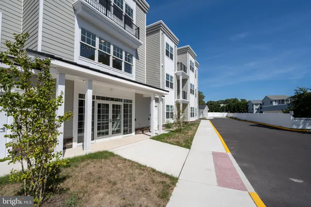 $1,900 | 35859 Parsonage Road, Rehoboth Beach, DE 19971