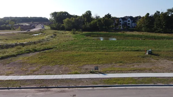 $234,900 | N51W18825 Quietwood Drive, Unit LT8, Menomonee Falls, WI 53051