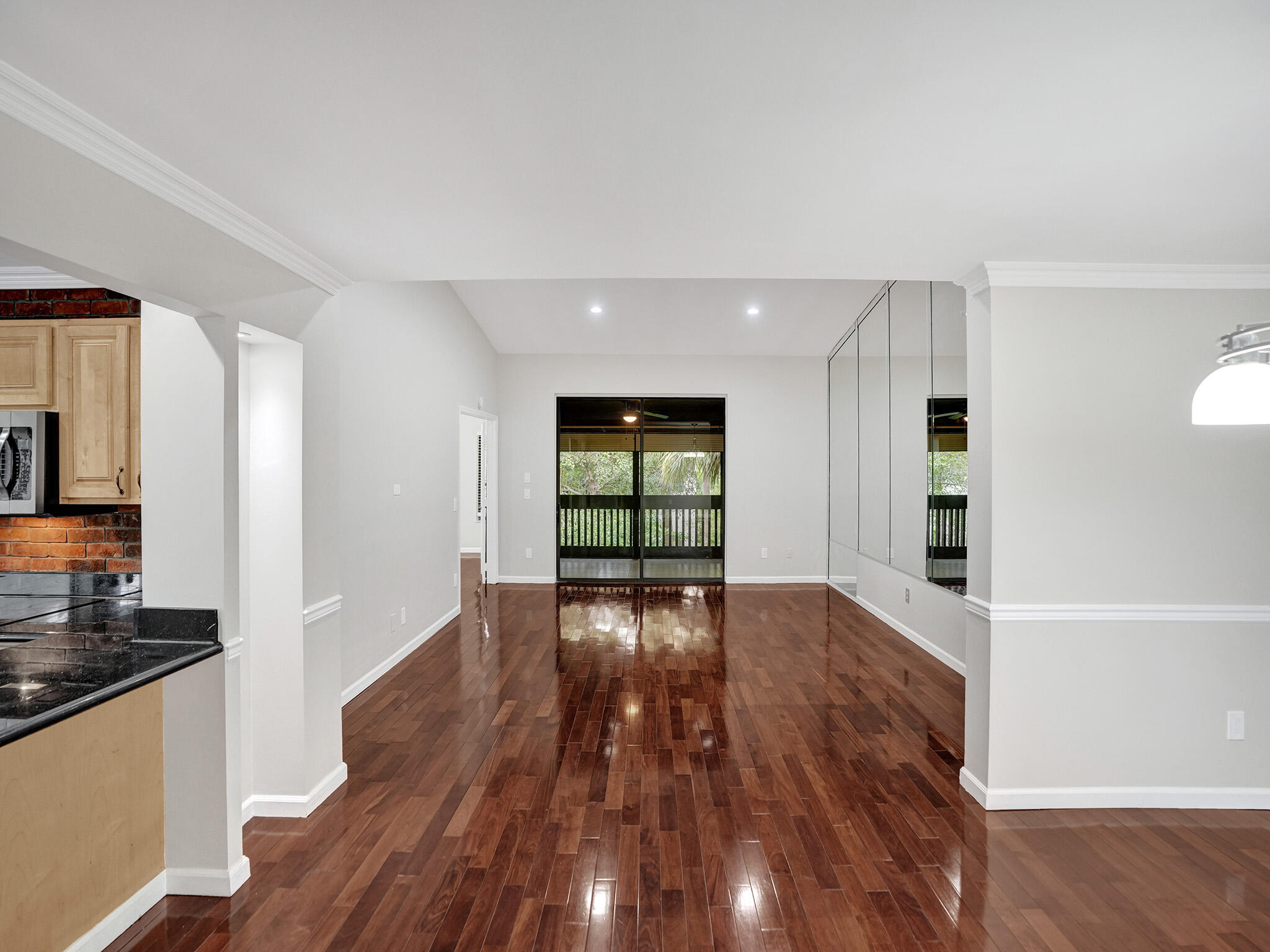 9280 Sable Ridge Circle, Unit B Boca Raton, FL 33428 - Photo 6 of 50 DSC09845