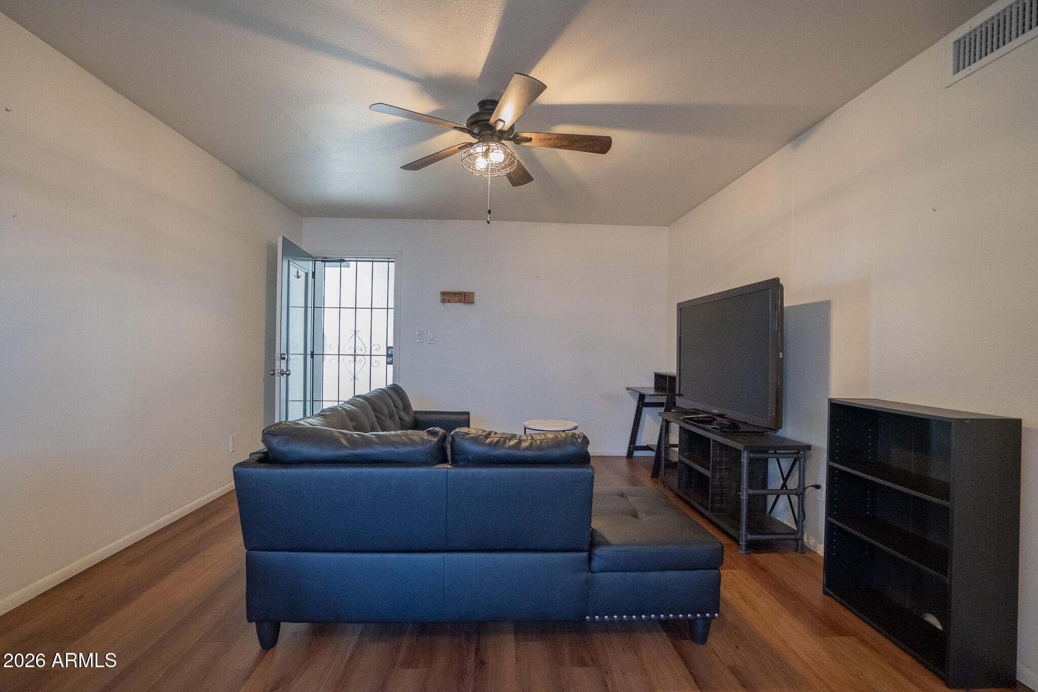 5135 North 10th Street, Unit 7 Phoenix, AZ 85014 - Photo 3 of 25 Photo #3