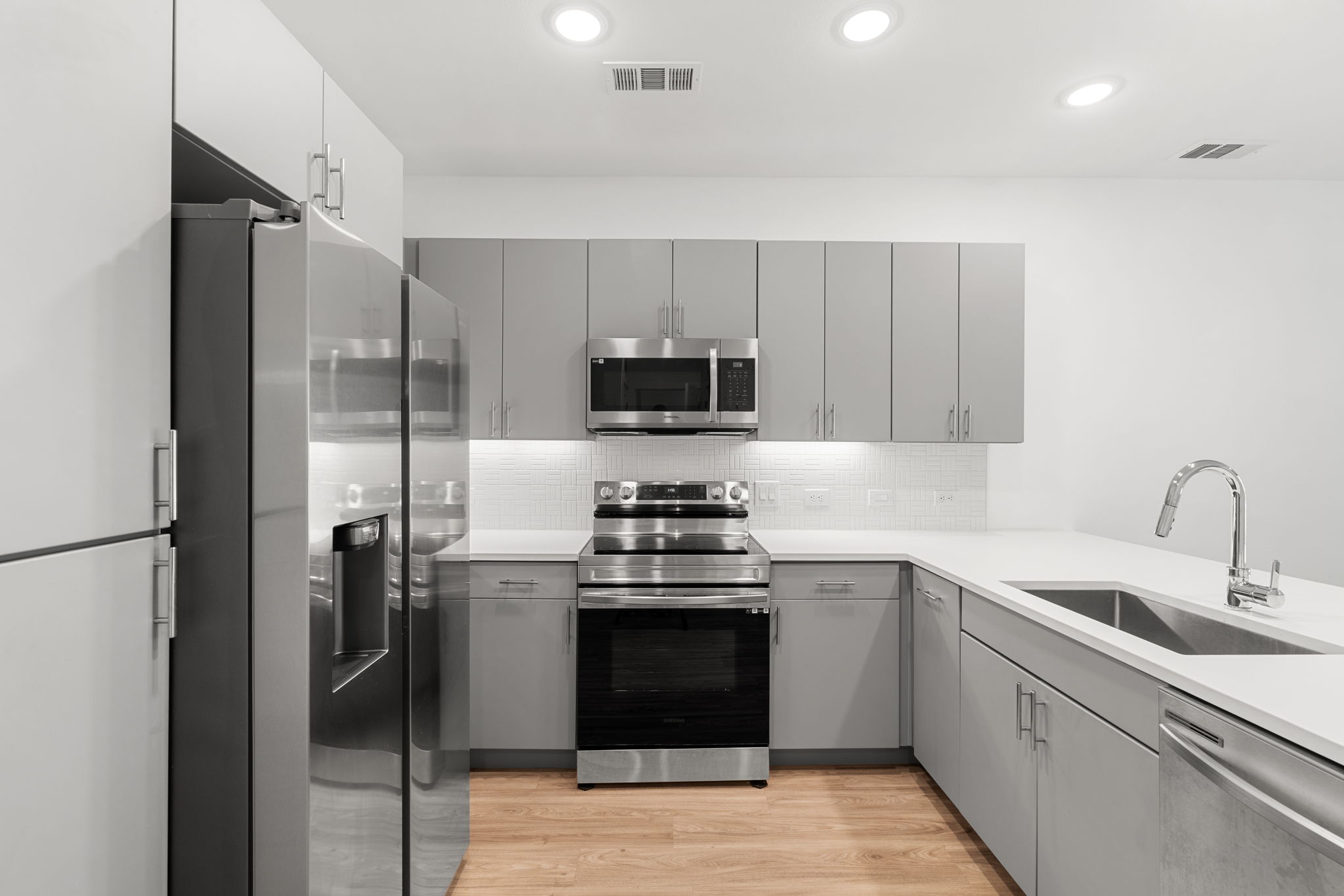 4801 Springdale Road, Unit 2002 Austin, TX 78723 - Photo 8 of 37