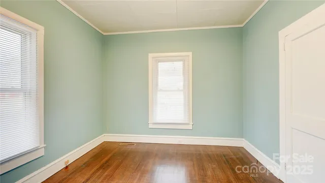 $240,000 | 1001 North Cannon Boulevard, Kannapolis, NC 28083