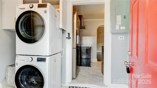 $240,000 | 1001 North Cannon Boulevard, Kannapolis, NC 28083