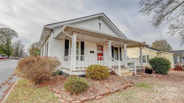 $240,000 | 1001 North Cannon Boulevard, Kannapolis, NC 28083