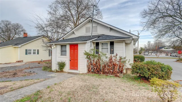$240,000 | 1001 North Cannon Boulevard, Kannapolis, NC 28083