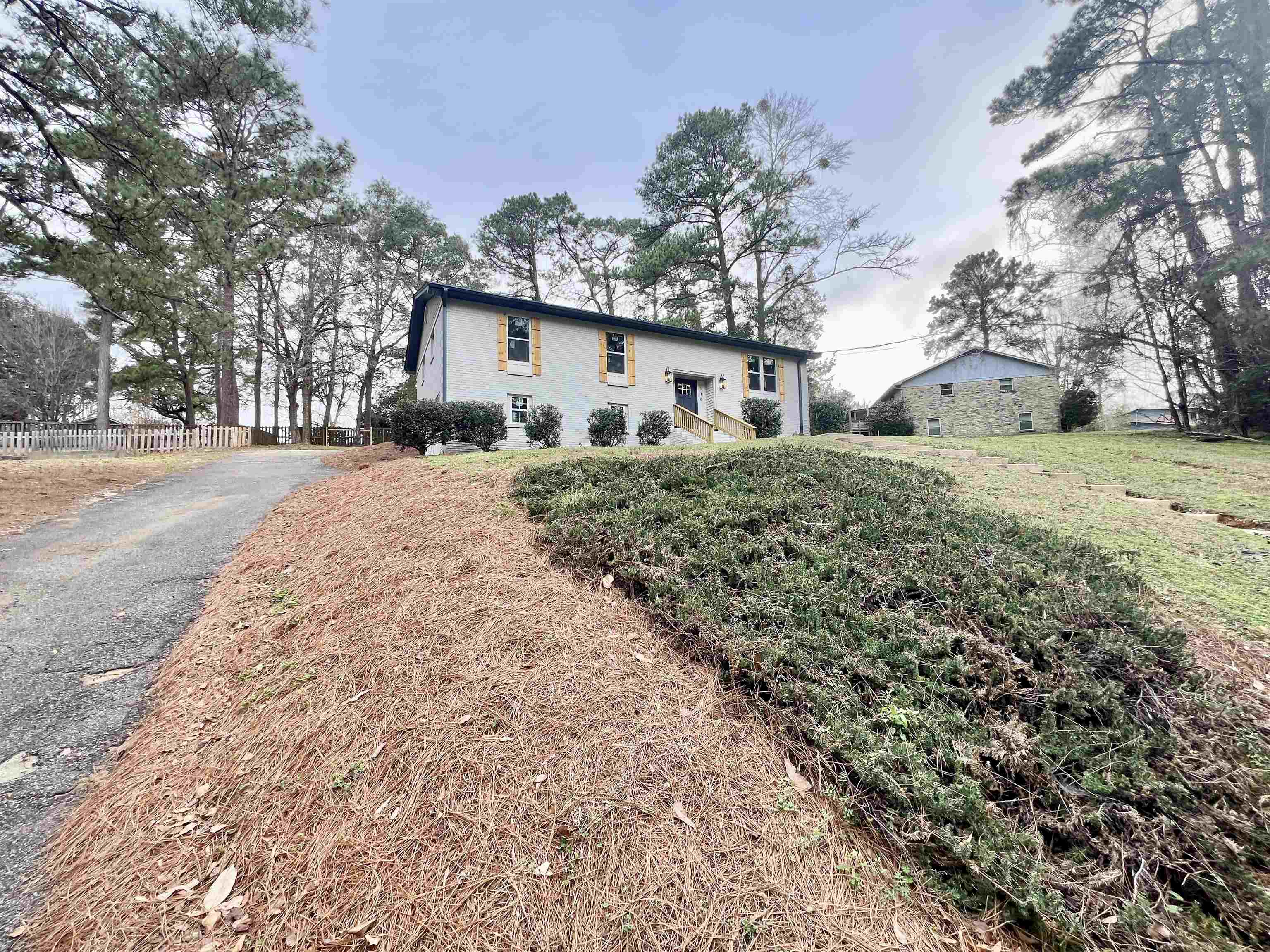 116 Sara Avenue East Daphne, AL 36527 - Photo 25 of 31 Side Of Structure