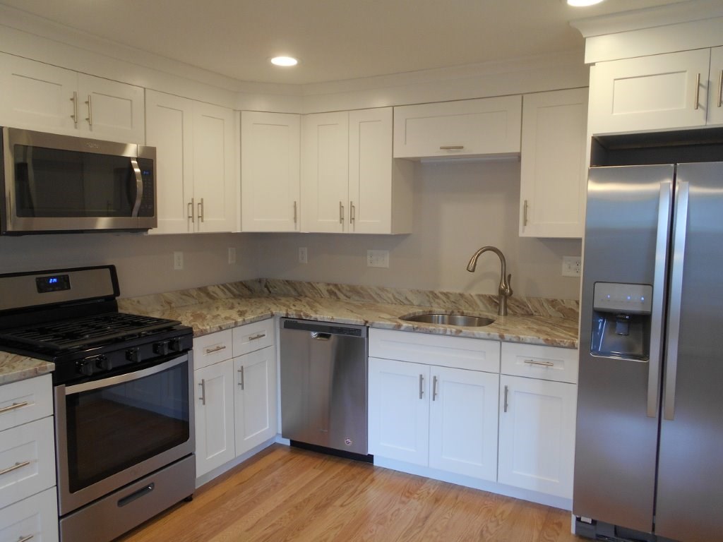 60 Wethersfield Road Nashua, NH 03062 - Photo 4 of 16