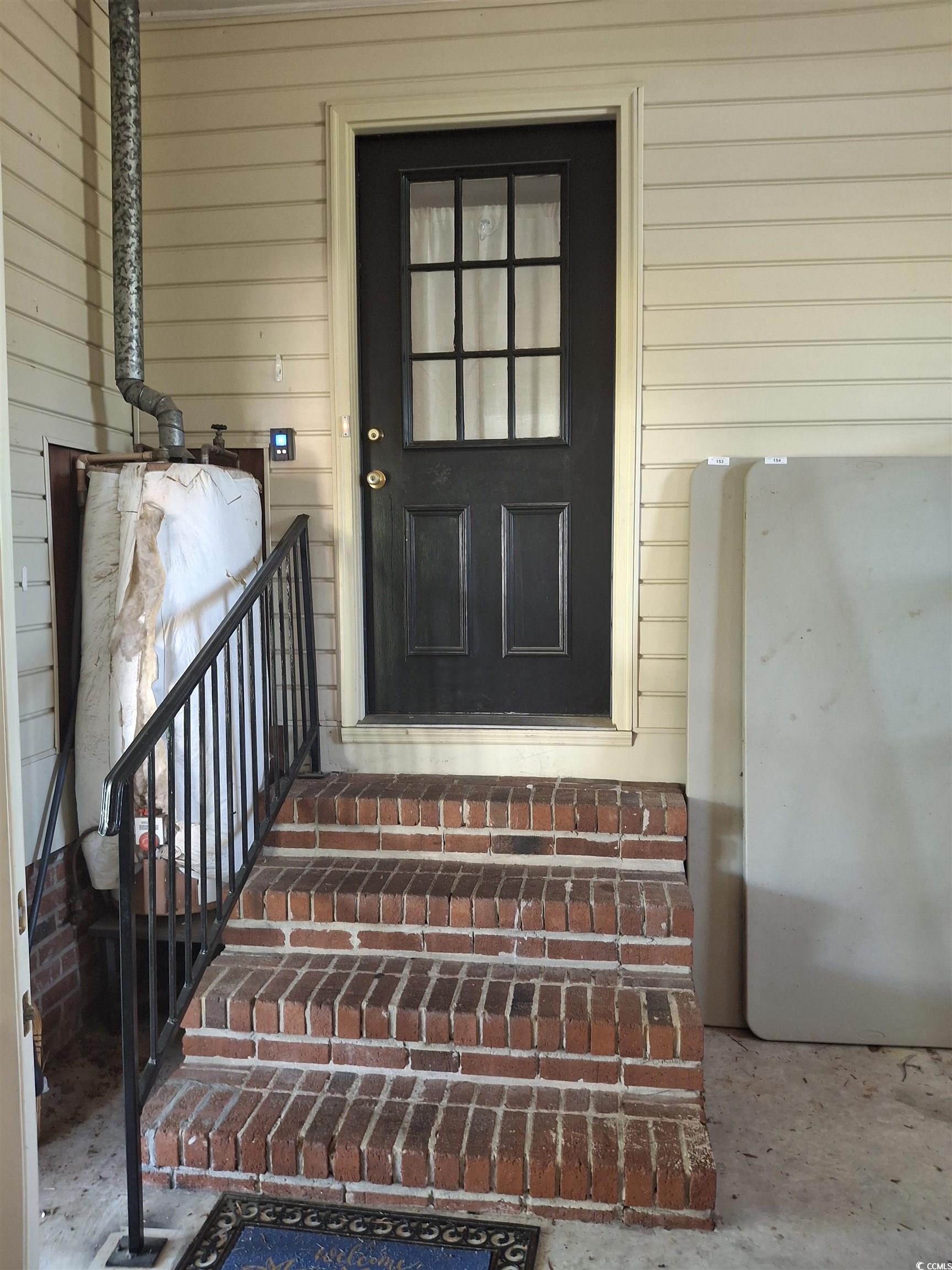 410 Devon Road Marion, SC 29571 - Photo 19 of 38 Property entrance