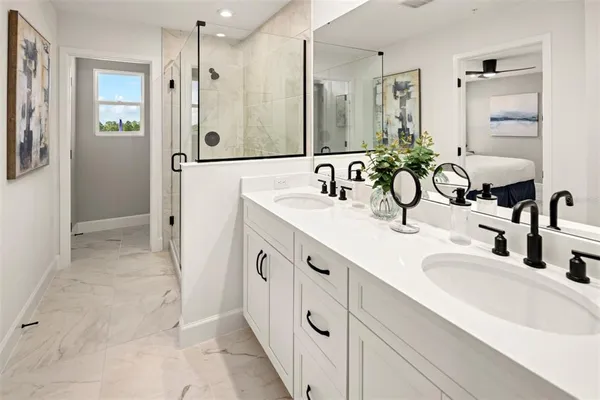 $330,990 | 2211 Nightshade Grv Lane, Apopka, FL 32712