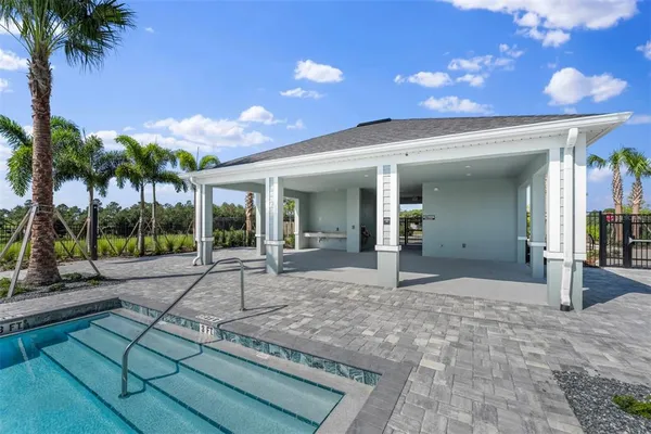 $330,990 | 2211 Nightshade Grv Lane, Apopka, FL 32712