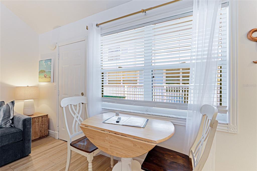 6905 Point Of Rocks Road Sarasota, FL 34242 - Photo 32 of 50