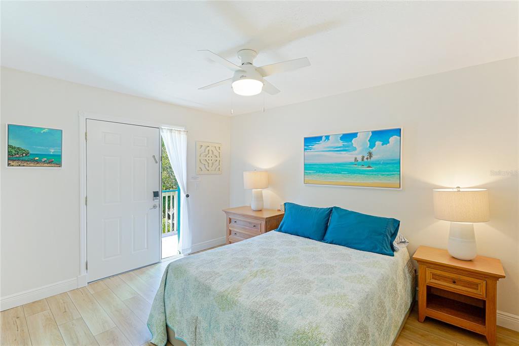 6905 Point Of Rocks Road Sarasota, FL 34242 - Photo 35 of 50