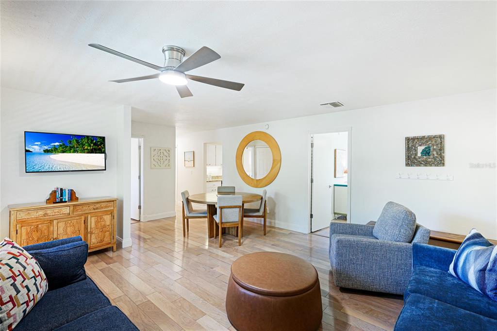 6905 Point Of Rocks Road Sarasota, FL 34242 - Photo 37 of 50