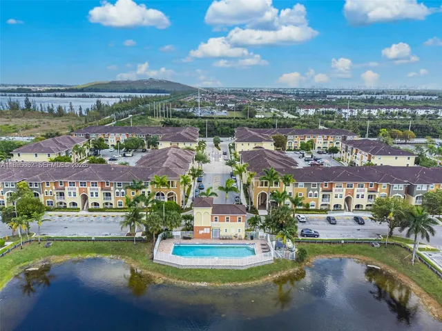 $2,750 | 10885 Northwest 89th Terrace, Unit 104, Doral, FL 33178