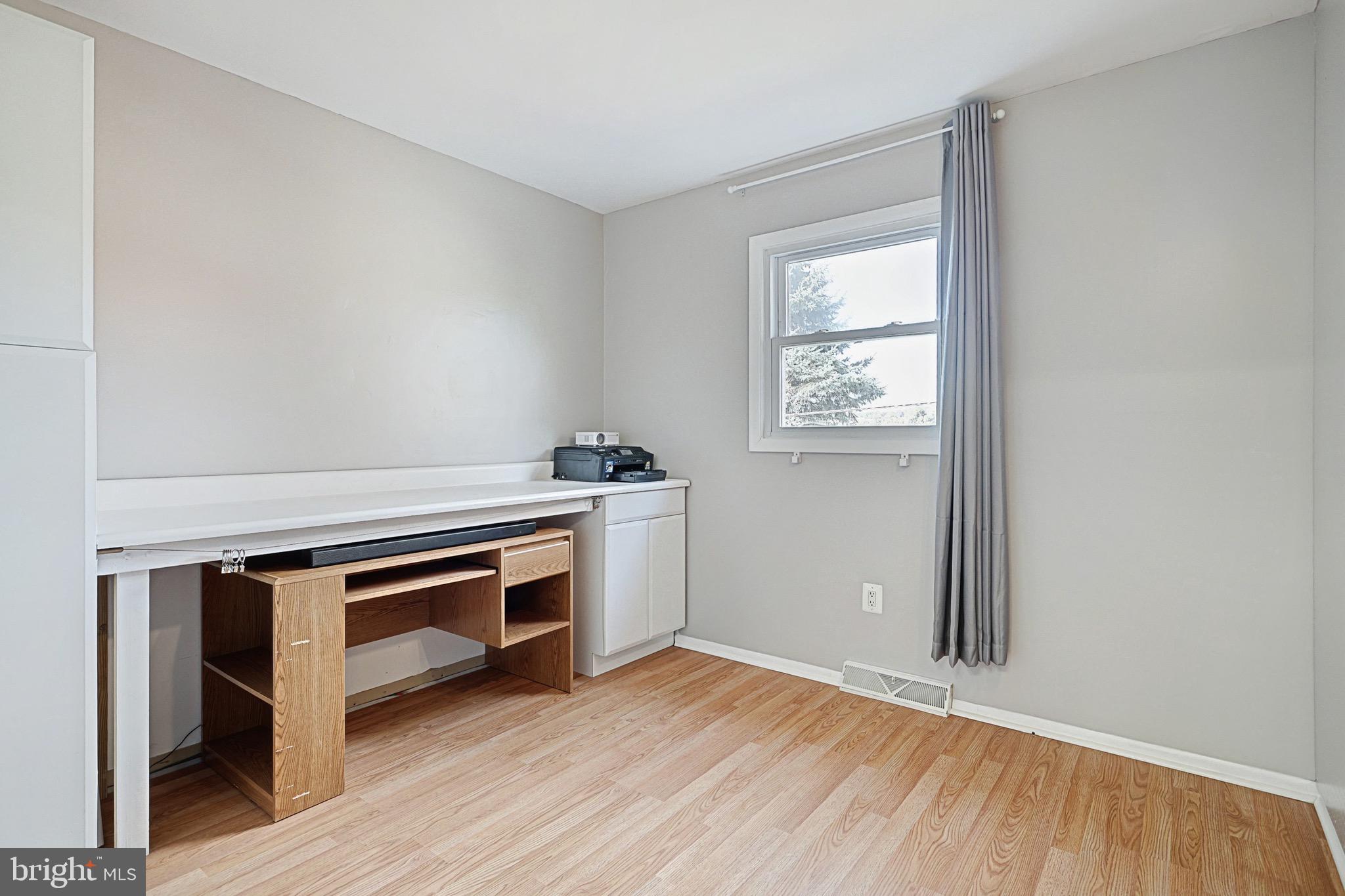 1117 Canadochly Road York, PA 17406 - Photo 13 of 39 Gallery Image 13