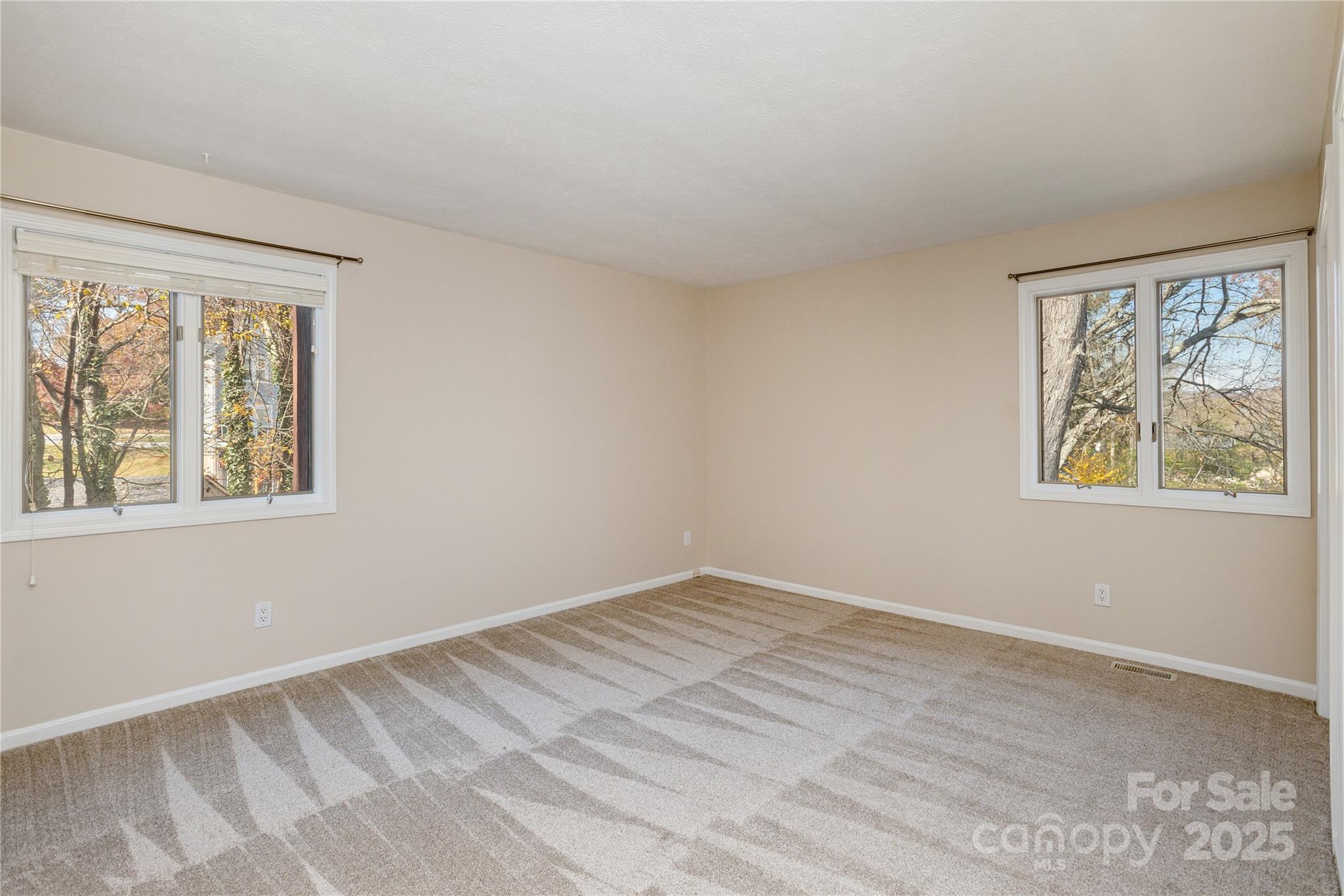 3224 Hickory Hill Road Hendersonville, NC 28792 - Photo 17 of 34