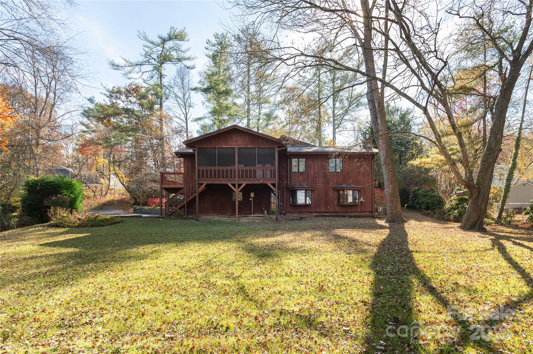 3224 Hickory Hill Road Hendersonville, NC 28792 - Photo 32 of 34
