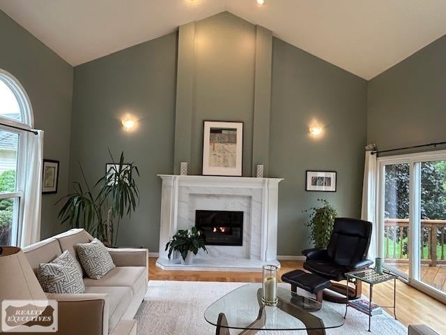 330 Brook Drive Romeo, MI 48065 - Photo 4 of 58 Gallery Image 4