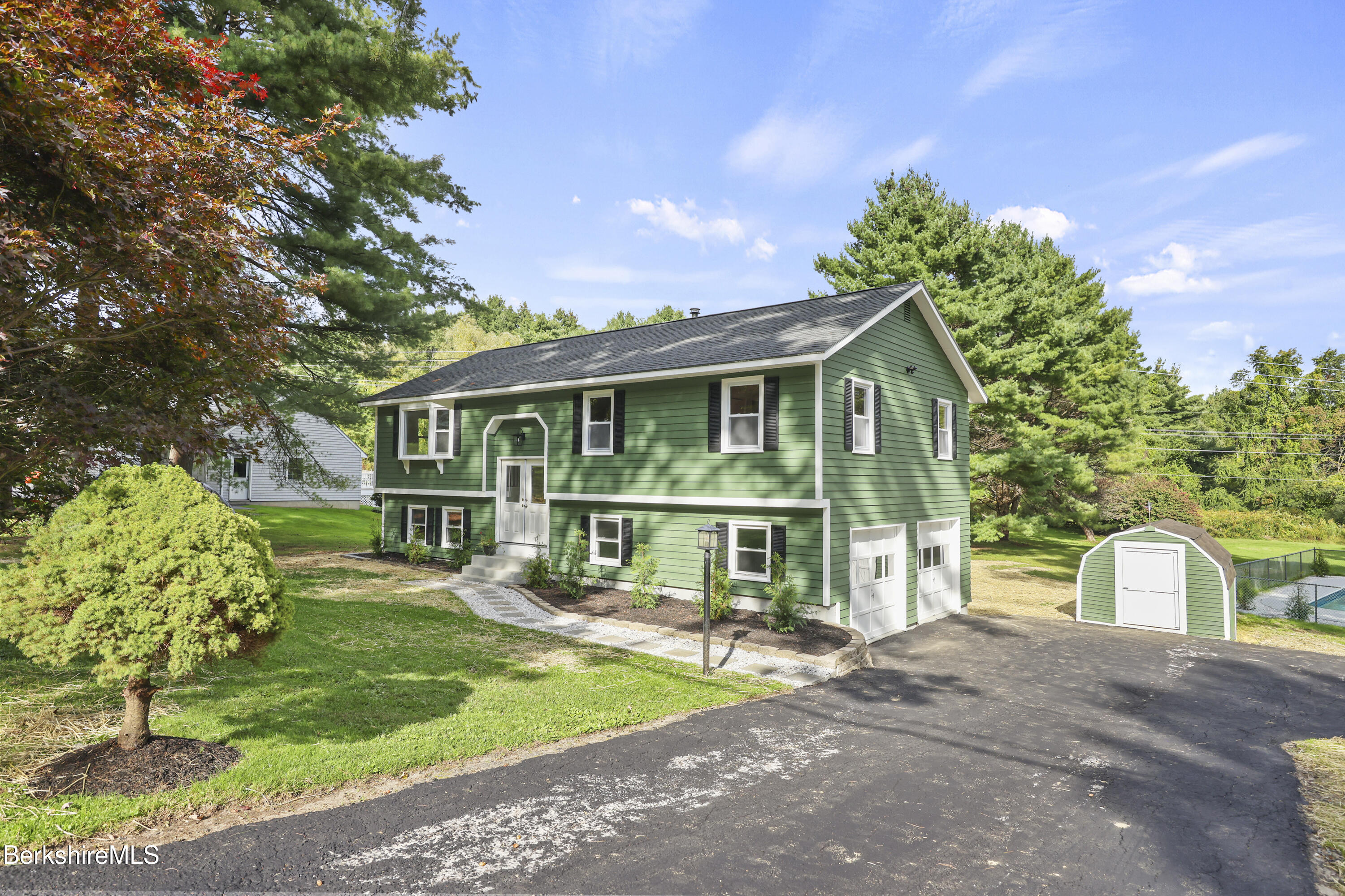 306 Partridge Road Pittsfield, MA 01201 - Photo 9 of 55 Exterior Front
