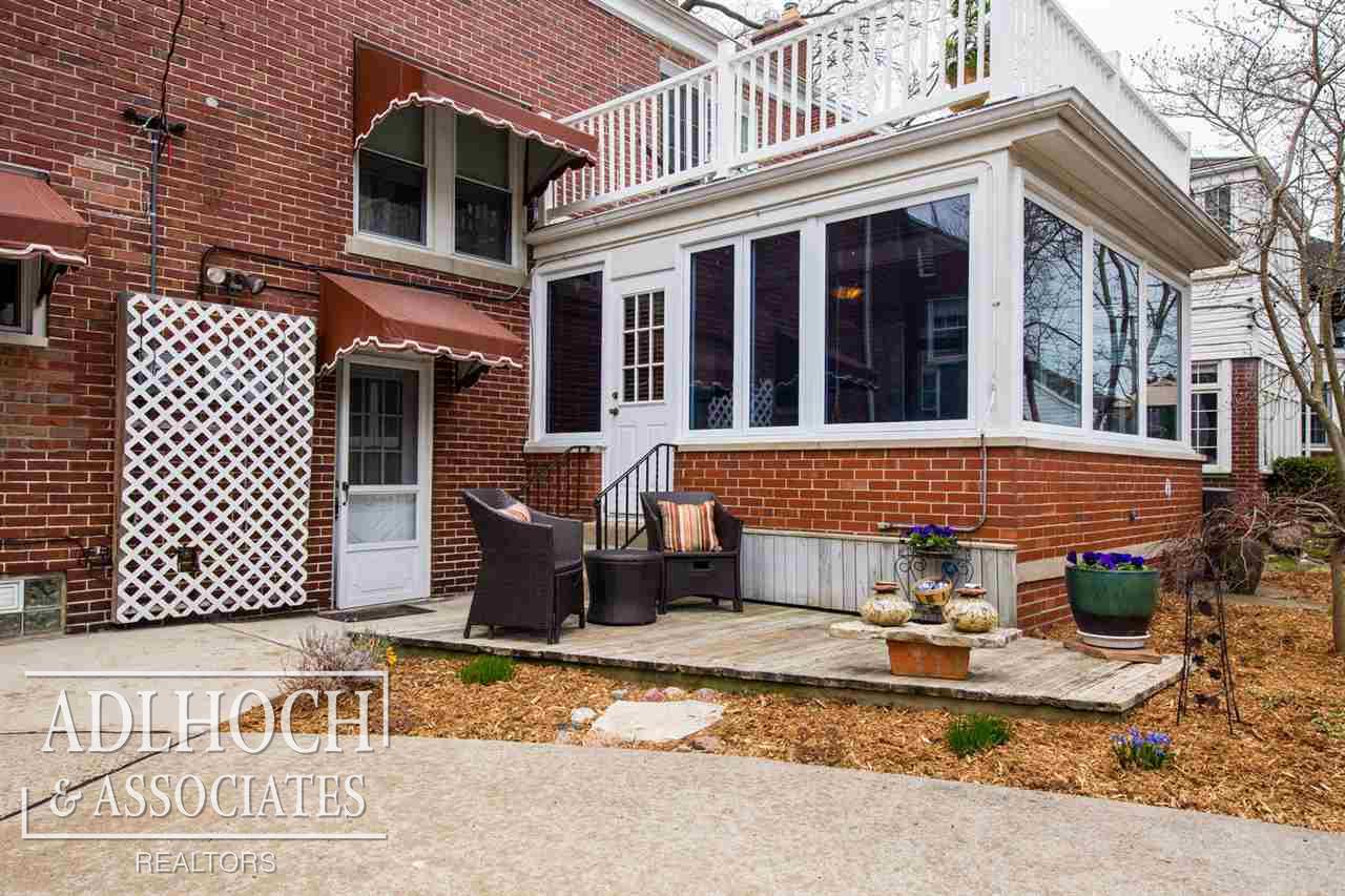 1261 Bishop Road Grosse Pointe, MI 48230 - Photo 36 of 49 31346320-35.JPG