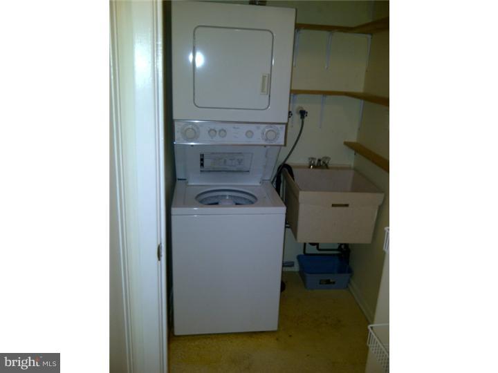 8910 Krewstown Road, Unit 114 Philadelphia, PA 19115 - Photo 6 of 21 Laundry Room