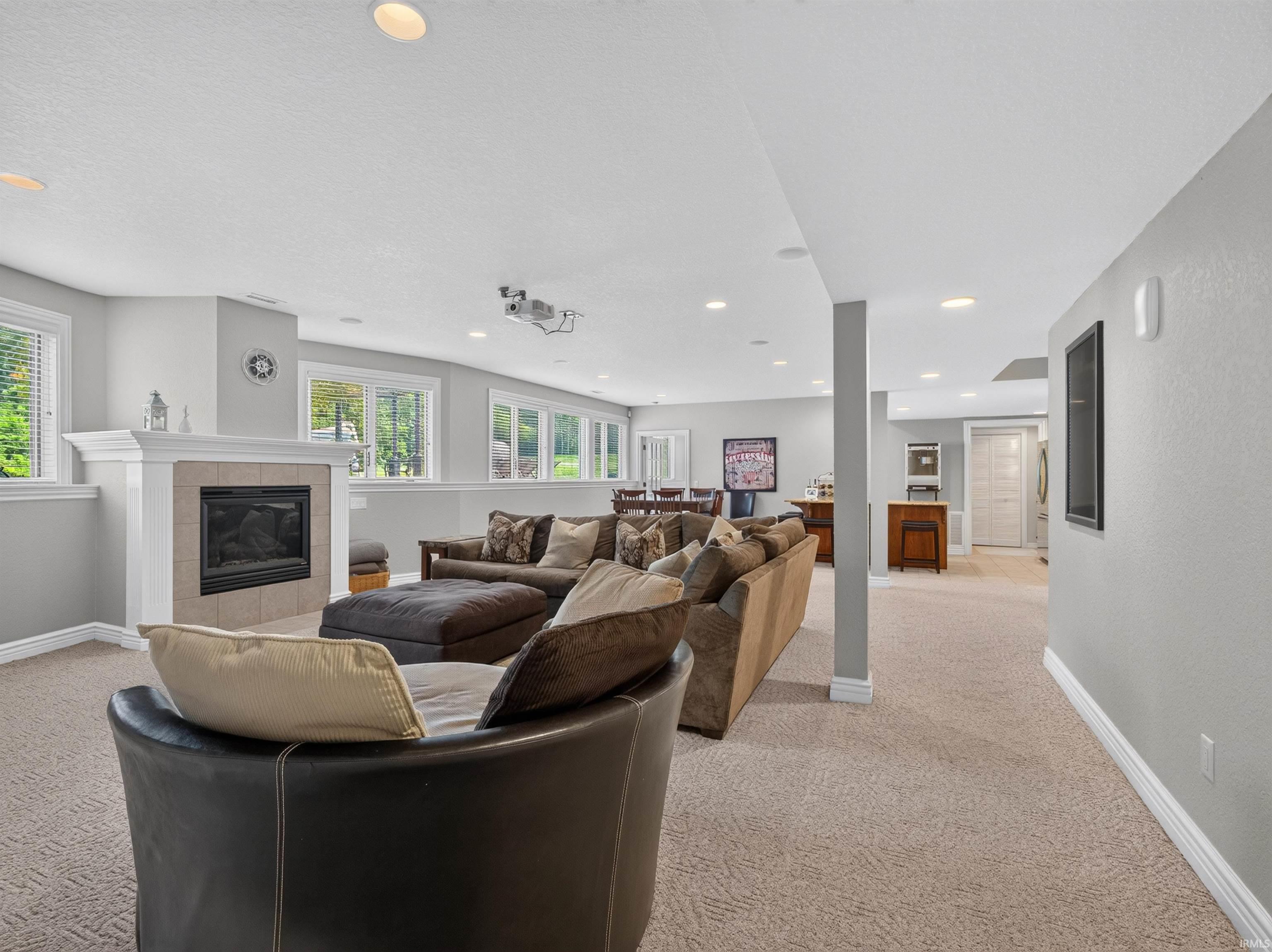 12223 Leo Road Fort Wayne, IN 46845 - Photo 20 of 50