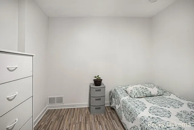 $175,000 | 5738 Mt Vernon Avenue, Portage, MI 49024