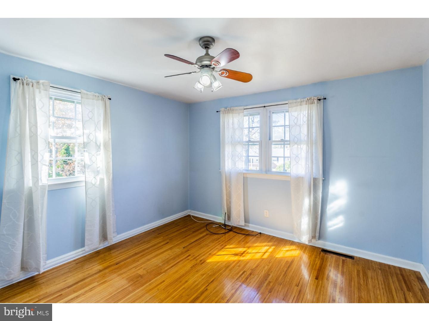 118 Valleybrook Road East Cherry Hill, NJ 08034 - Photo 14 of 18 Bedroom