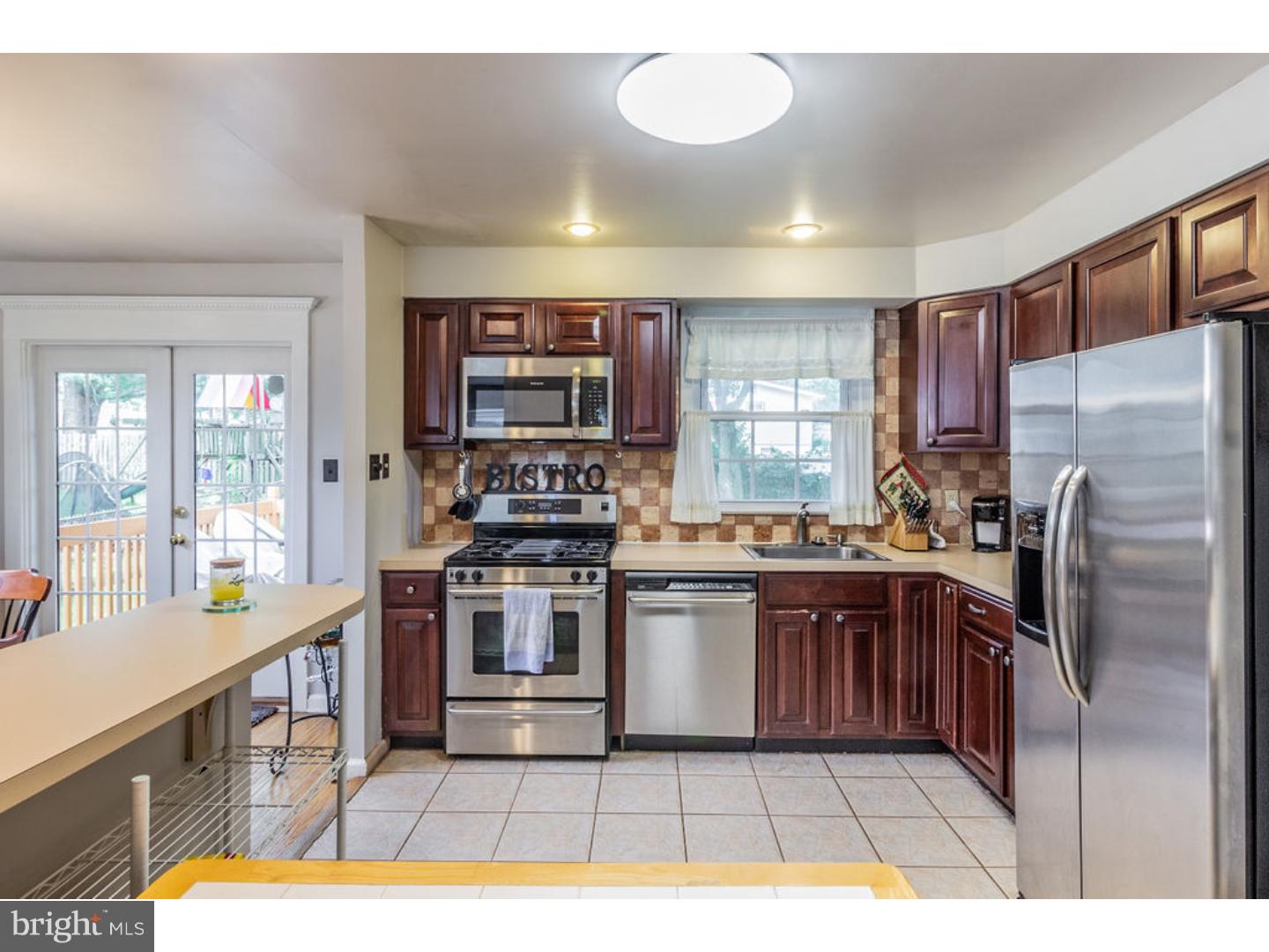 118 Valleybrook Road East Cherry Hill, NJ 08034 - Photo 7 of 18 Kitchen