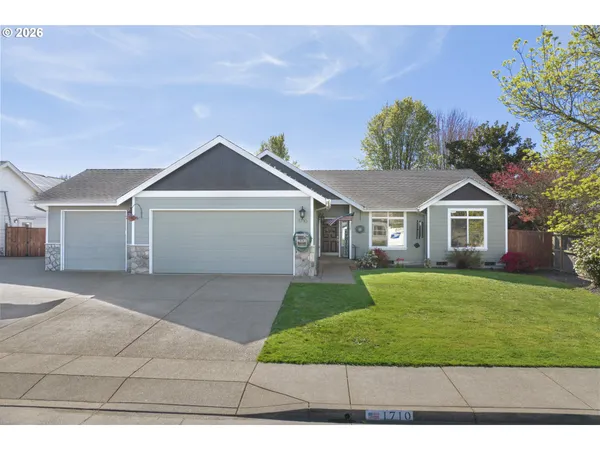 $453,000 | 1710 Black Bear Avenue Southwest, Albany, OR 97321