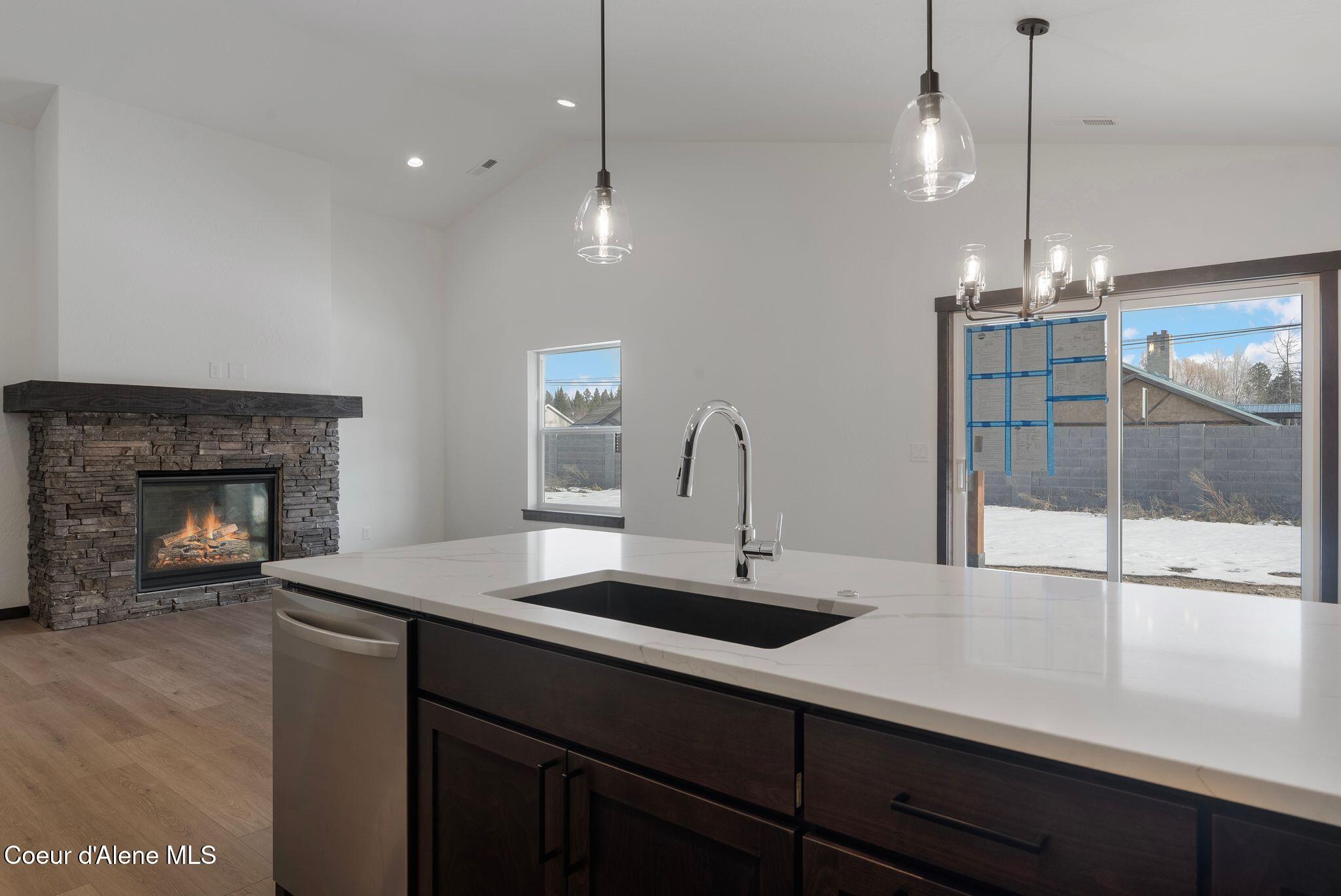 2238 Maverick Court Sandpoint, ID 83864 - Photo 13 of 42 8_DSC07103