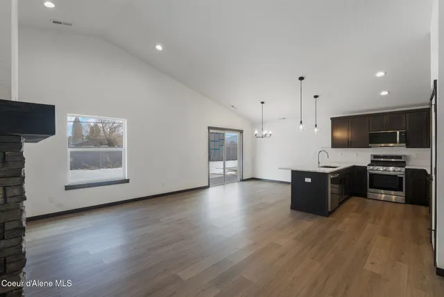 $538,800 | 2238 Maverick Court, Sandpoint, ID 83864