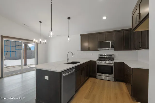 $538,800 | 2238 Maverick Court, Sandpoint, ID 83864