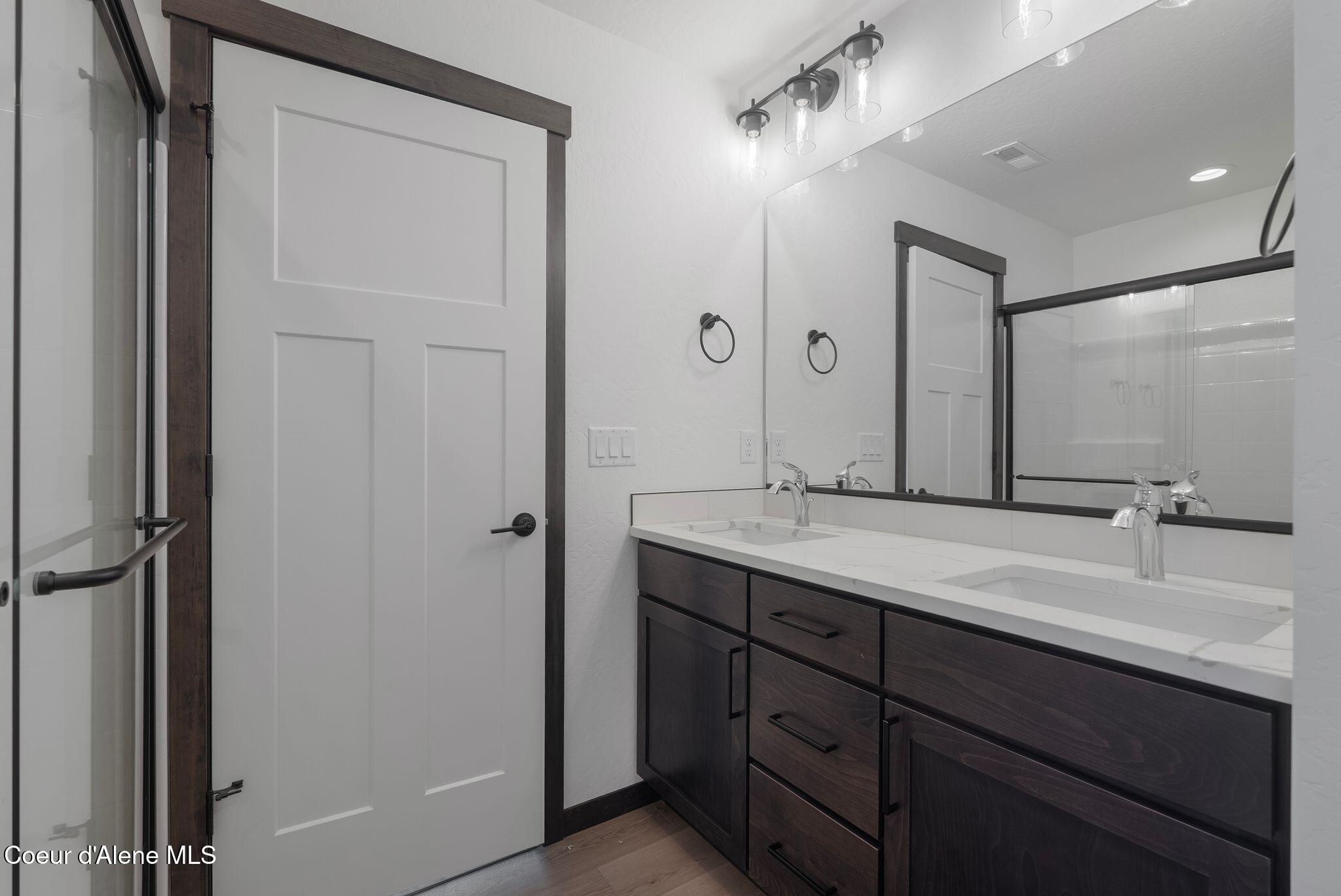 2238 Maverick Court Sandpoint, ID 83864 - Photo 26 of 42 29_DSC07138