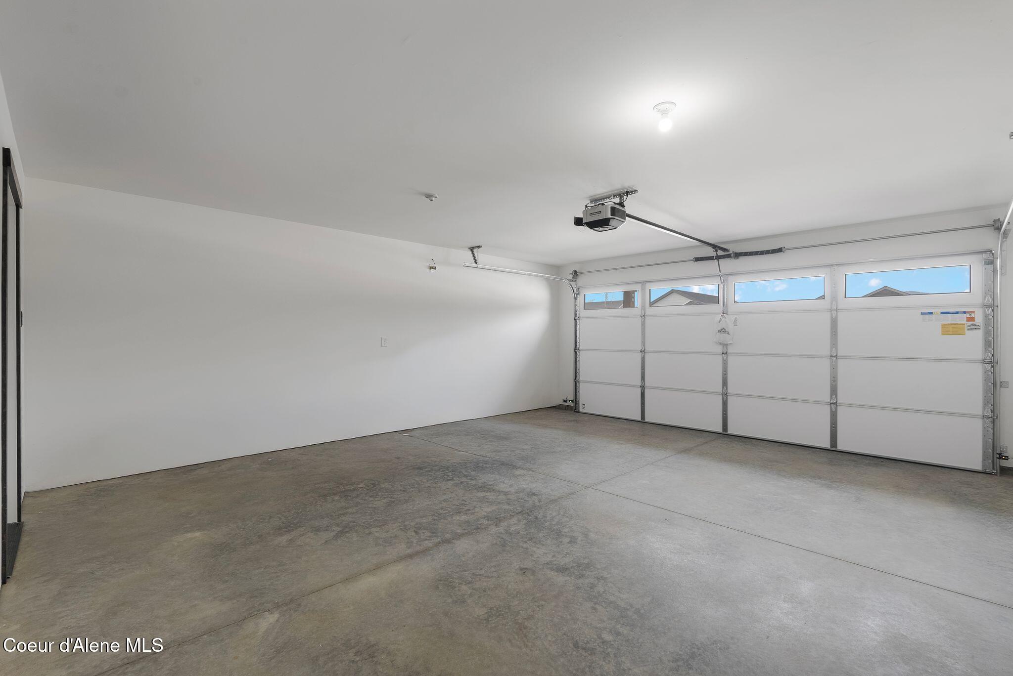 2238 Maverick Court Sandpoint, ID 83864 - Photo 30 of 42 31_DSC07034